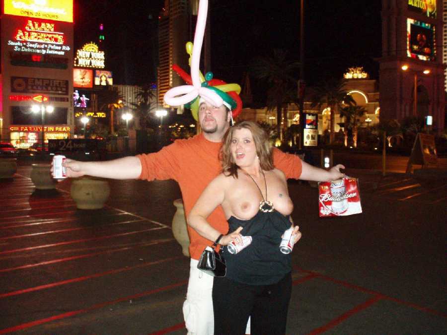 Flashing wife in Vegas