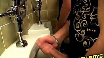 Serpentine reccomend jerking off urinal