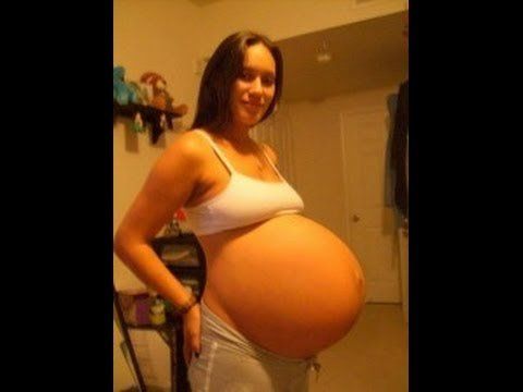 Pregnant twinner