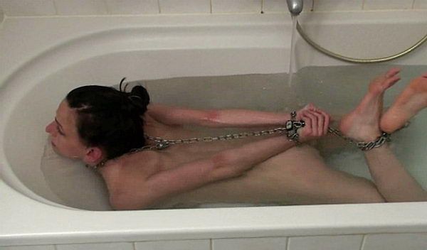 Hammerhead reccomend bathtub bondage