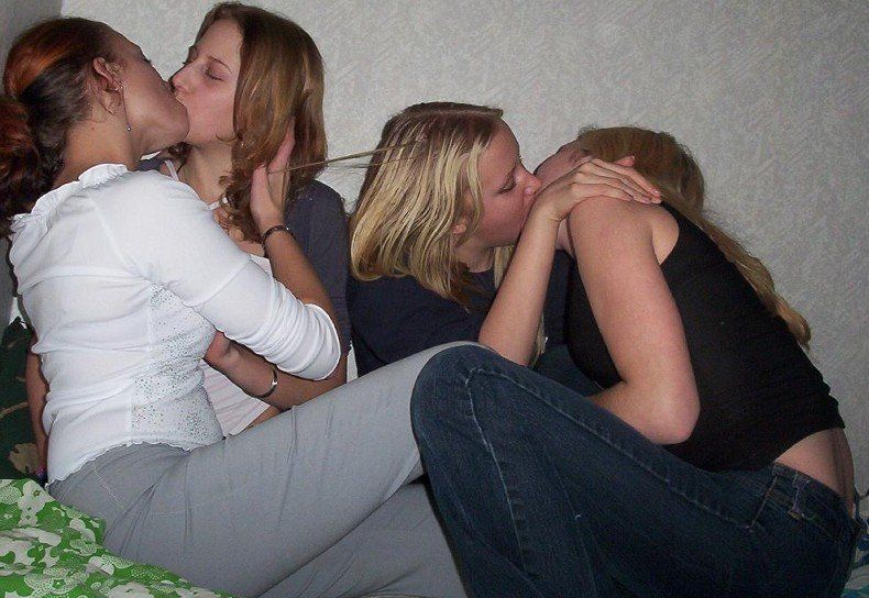 Girls drunk kissing