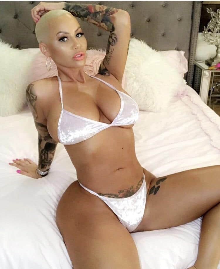 Free nude pics of amber rose