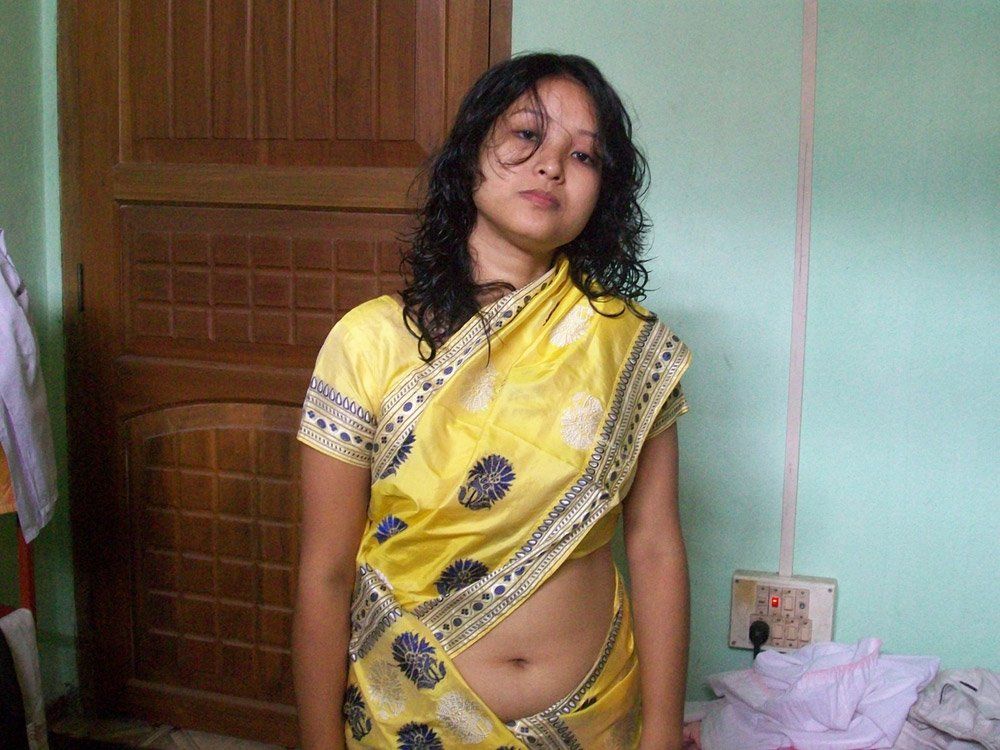 Hot mature indian aunty choot