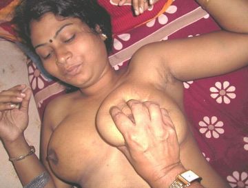 India mama naked