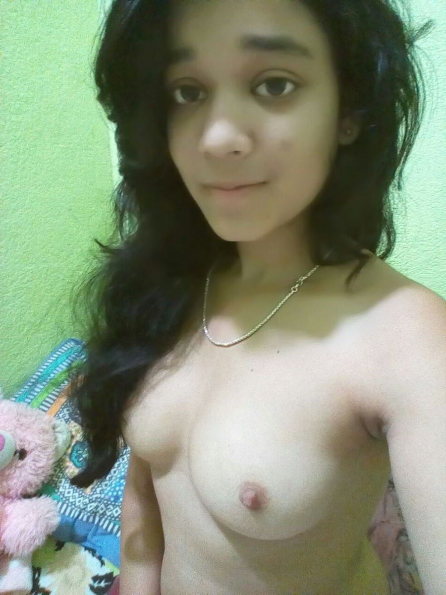 India hot girl boob