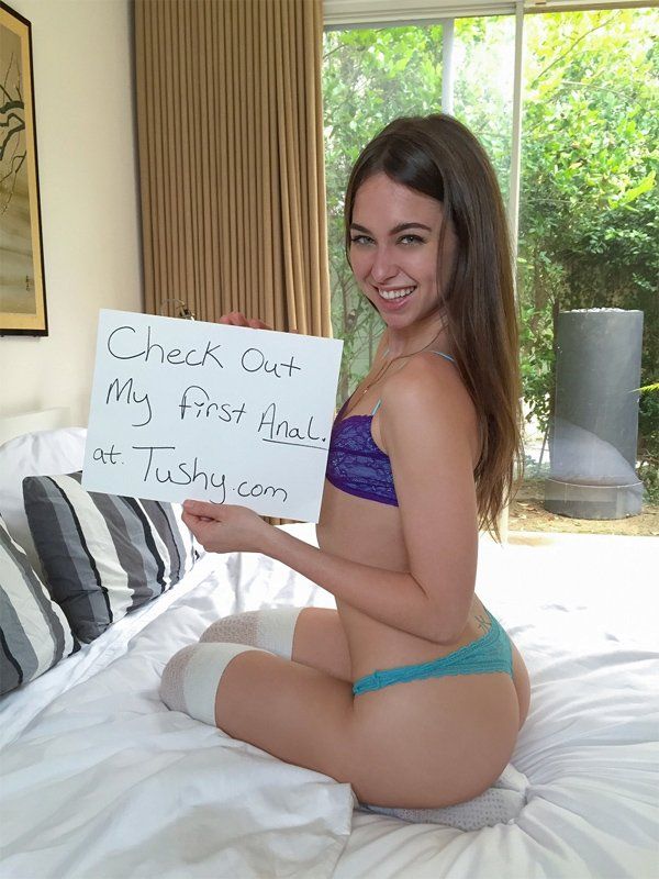 Athens reccomend riley reid first pics