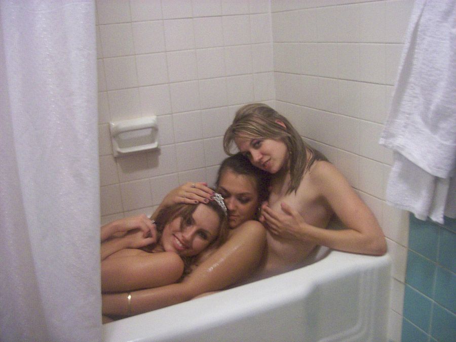 Naked girls together