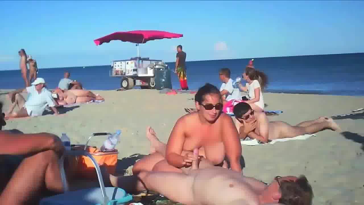 Wonder W. reccomend sex public crowded beach