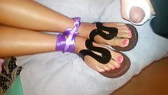 Cherry reccomend feet sandals
