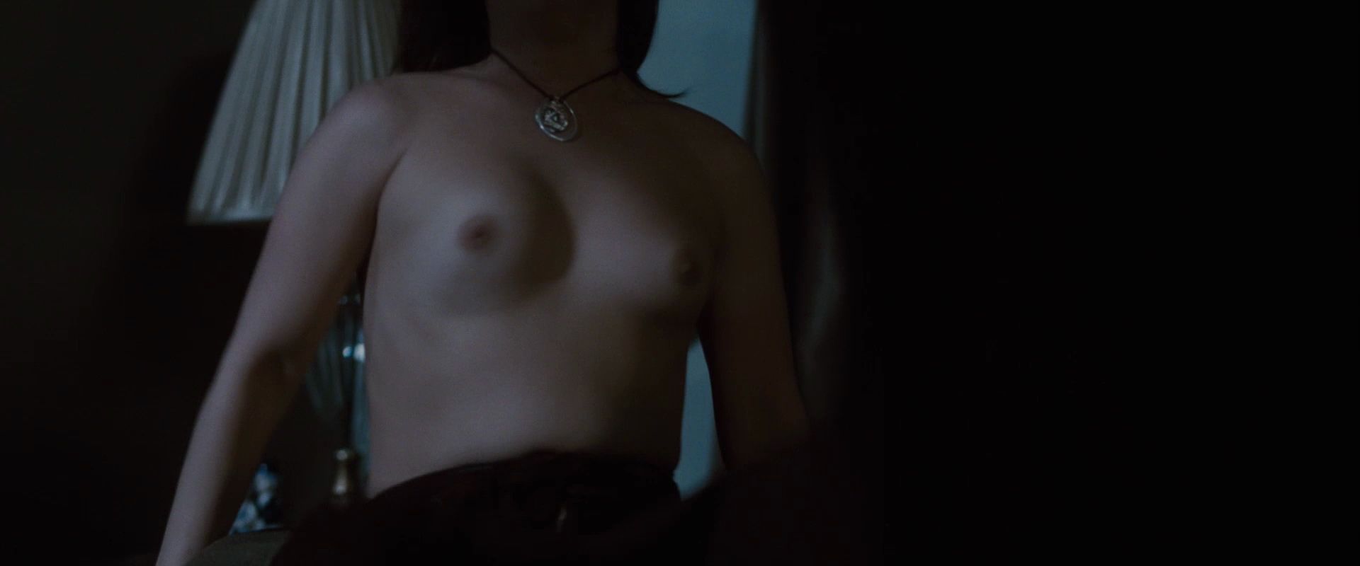 Danielle harris boobs