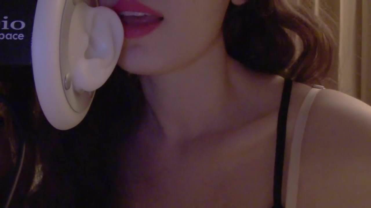 Asmr mouth sounds ear eating