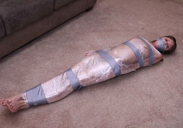 Plastic wrap mummification
