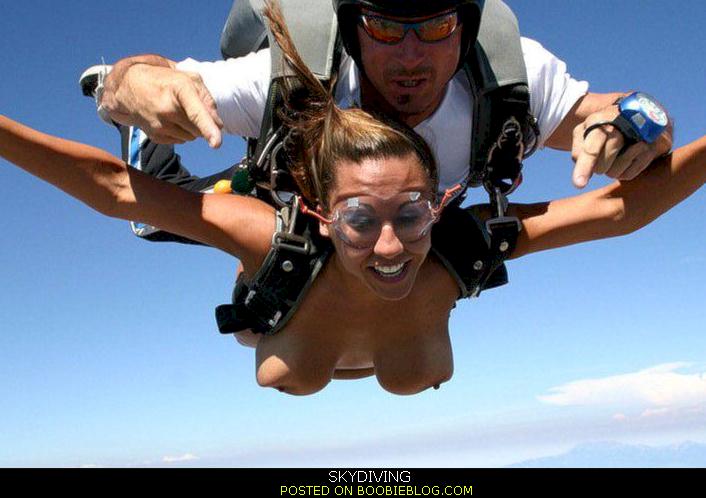 sex while skydiving nude