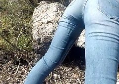 Red S. reccomend Peeing jeans in public