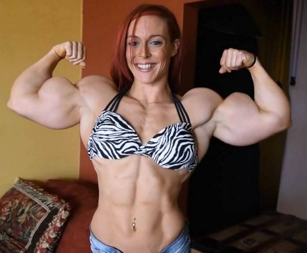 Her huge boobs biceps porn