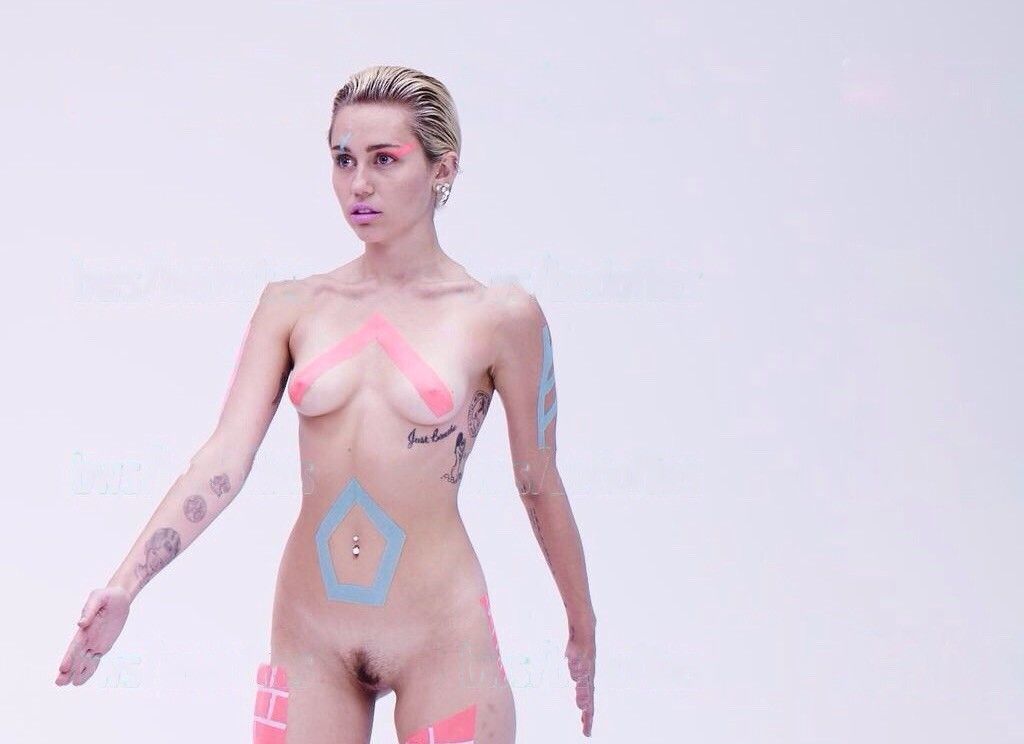 best of Cyrus semi naked Miley