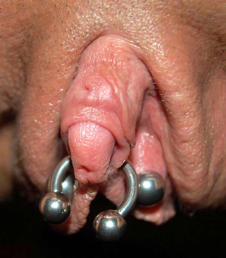 Extreme Pussy Piercing